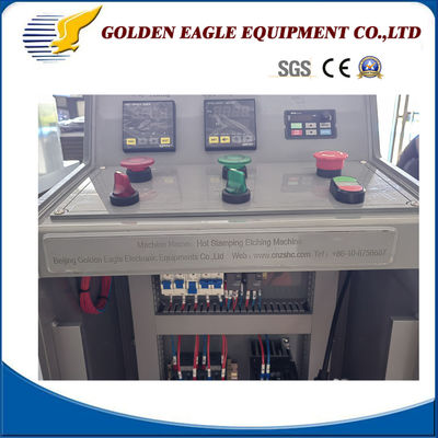 Бумажная принтер Golden Eagle Горячая фольга штамповки плит Производство машин с автоматическим классом